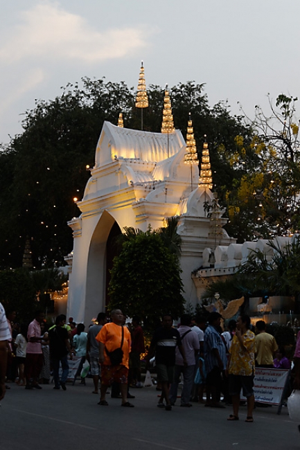 Lopburi King Narai fair-185